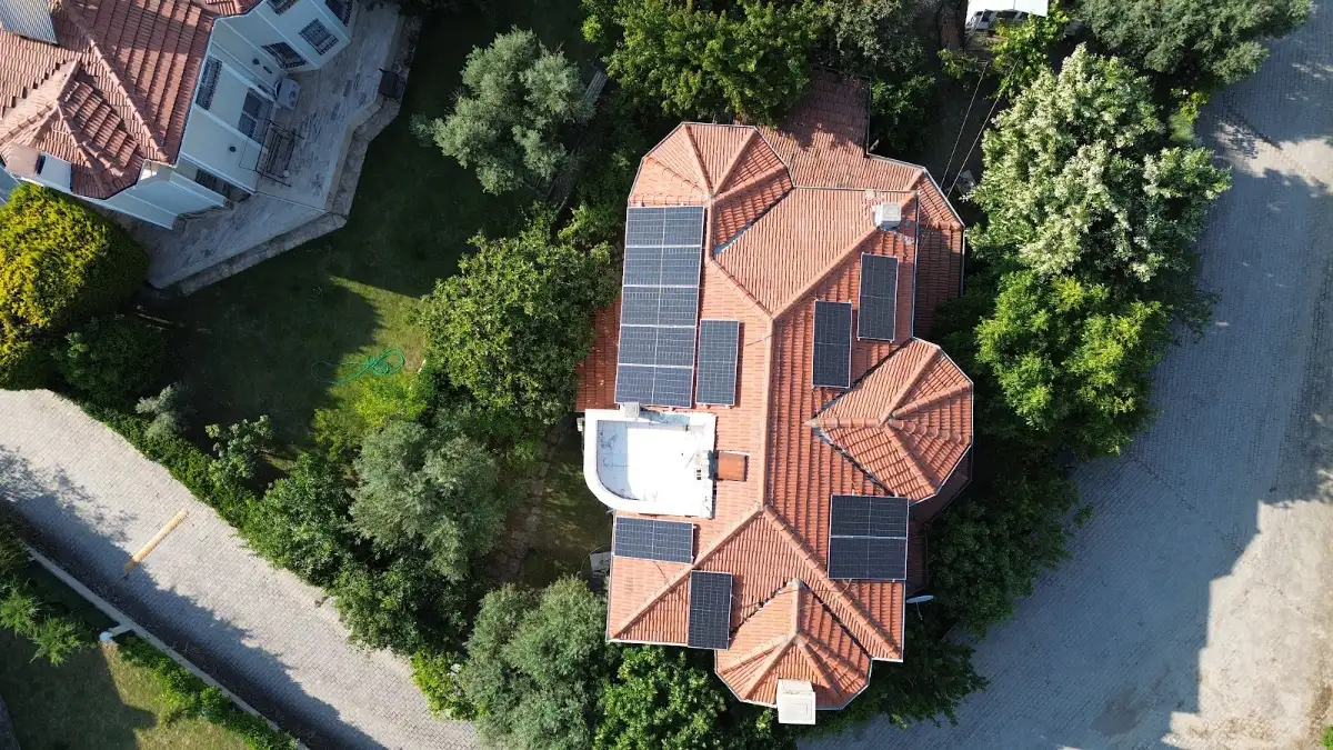Enerji Gündemi: EPDK'dan Depolama Kuralı, Salihli'de Yüzer GES